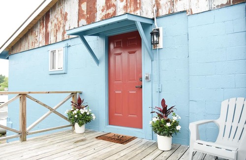 Tracy City House | Goat Pen Hostel - Overlook
