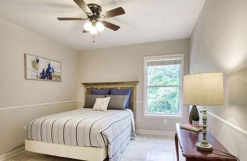 Del Rio House | ~Hush Haven Sleeps 12 Heated Pool & Spa~