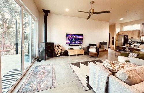 Mancos House | Valle Verde Mancos House in the heart of Mancos Valley. Pets Welcome!