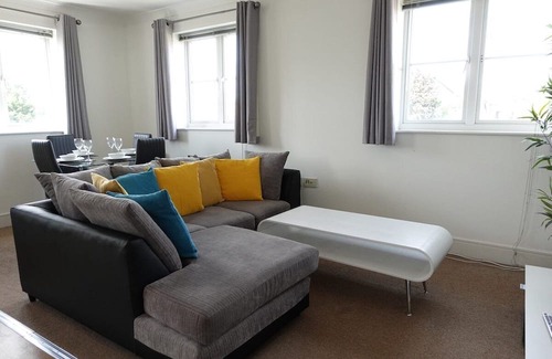 Colchester Apartment | Guest Homes | Axial Apartment
