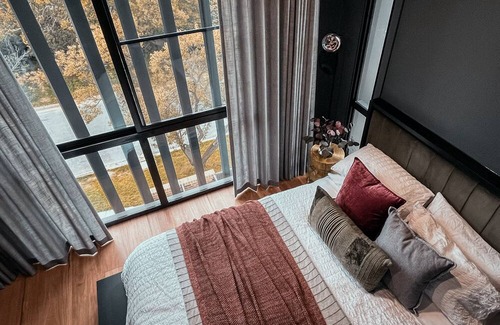 O'Connor Apartment | Lagoon: Those 'drift away' feels live here.Unique urban micro-apartment.