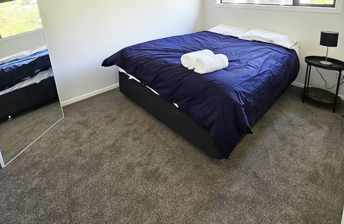 Wellington House | A newly built 3 Bedroom and Garage home at the city fringe!
