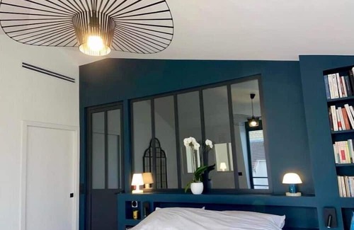 La Garenne-Colombes House | Vrbo Property