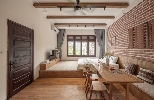 Trang Tien Apartment | HOME KEY Hanoi Center with Private Pool