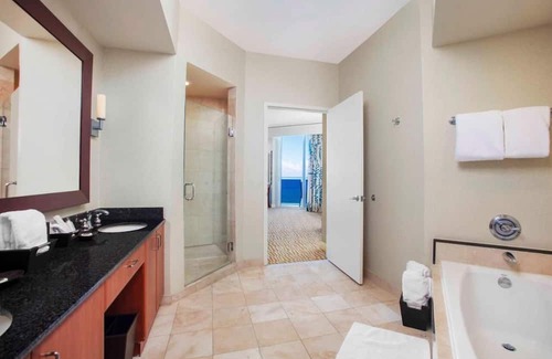 Sunny Isles Beach House | 3-Bedroom Suite at a 4.5⭐️ Hotel