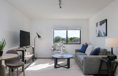 Guadalupe Apartment | Stay At Mills By Barsala