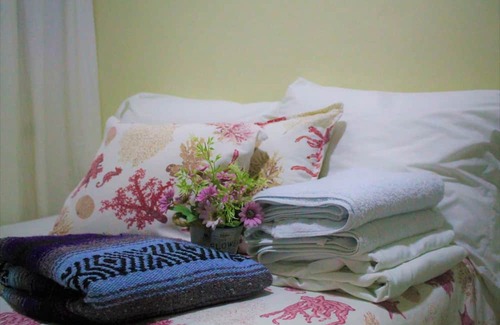 Los Robalos Bed & Breakfast | Ground Floor Apartment with 2 bedrooms located in B&B stay in Samaná