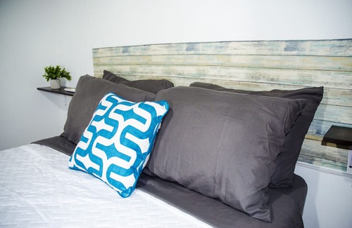 La Libertad Apartment | Coastal Bliss: Stunning View Beachfront Gem