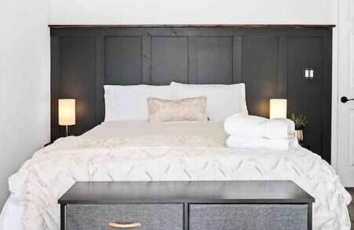 San Luis Obispo House | Cozy Home Minutes to Wineries + Fire Pit & Games