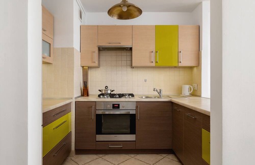 Katowice Apartment | Grey Apartment in Katowice by Renters