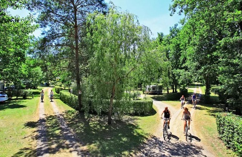 Carsac-Aillac RV Rental | Camping Le Plein Air des Bories* - ECOLODGE TENT 5/7p 7 people