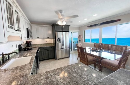Bolongo Bay Condo | Unbeatable views, central location, tranquil, peaceful, clean condo
