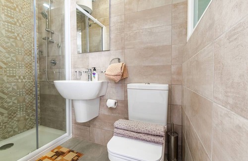 Qawra Apartment | Brand New 3Bdr 2 Bth Apartment with Terrace C 12 Bugibba