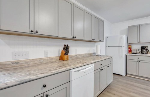 Statesboro Apartment | Eagle s Nest - Upscale Loft Downtown Close to GSU