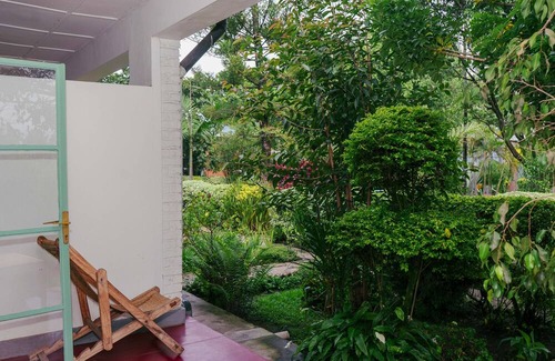 Ruhengeri House | "room in Guest Room - Isange Paradise Resort"