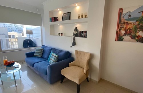 Sliema Apartment | Sliema Cosy Penthouse with BBQ