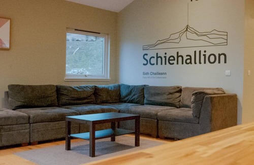 Fearnan Cottage | 4 bedroom accommodation in Fearnan, near Aberfeldy