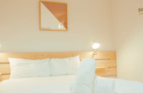Fearnan Cottage | 4 bedroom accommodation in Fearnan, near Aberfeldy