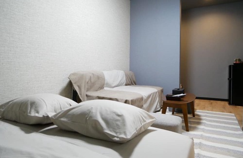 Amami House | HOODRoom 102 Newly opened on December 15 2023 i / Amami Kagoshima