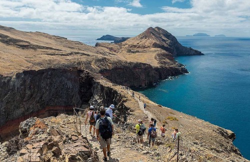 Madeira Region Boat Rental | Iate Sava, é Recomendado a Famílias, Alojamento Confortavel em Marina, Passeios