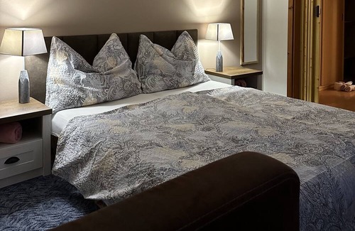 Broumov Bed & Breakfast | Penzion Benešov
