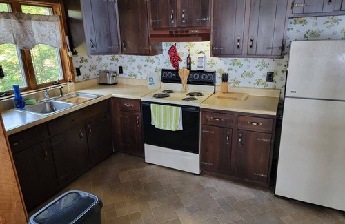 Winthrop Cottage | Spectacular Cottage on COBBOSSEE LAKE!