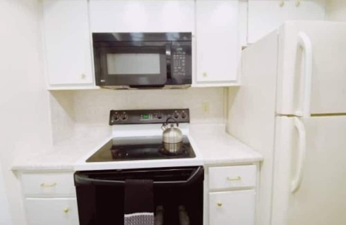 North Corals Apartment | 2 Bedroom 825914 by Houzlet