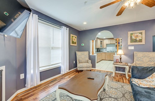 Annapolis Apartment | Cozy Maryland Getaway w/ Fireplace, Near Boating!