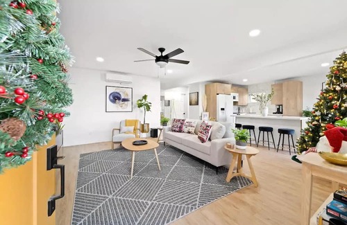 La Presa House | Charming 2 bedroom home in Spring Valley, CA.