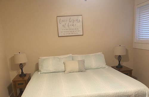 Harlow House | Komfy Lil' Korner