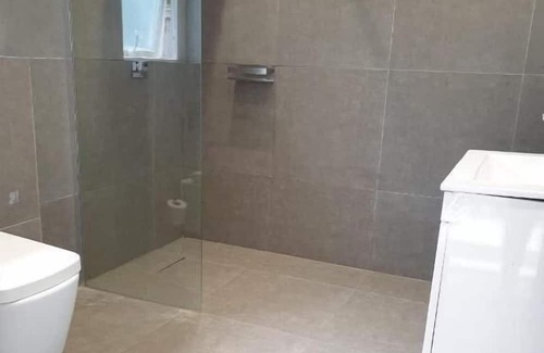 Balham Apartment | Balham South Lndn Spacious Guest House 2