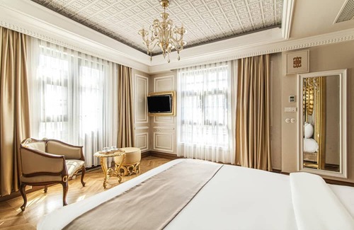 Beylerbeyi Villa | Magnificent Historic Mansion in Beylerbeyi