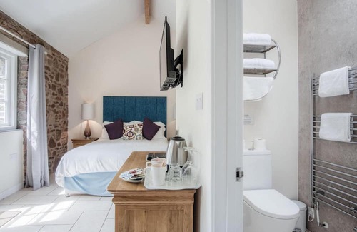 St Ishmaels Apartment | Gofan - 1 Bedroom Studio - St Ishmael's