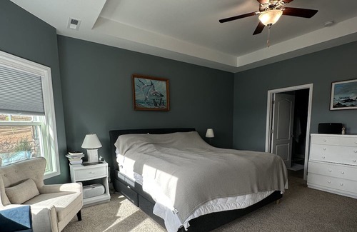 Southern Pines House | Beautiful 4-bedroom US Open House 5 miles from Pinehurst No. 2 w/ EV charger!