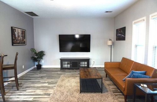 Old Northside Condo | Bottleworks Condo Attchd. Garage