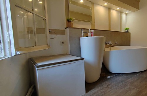 Montpellier City-Centre House | Palais des Rois D'aragon