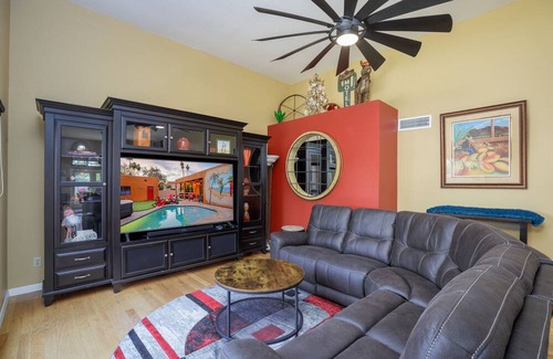 Santiago House | Be in the heart of Scottsdale and enjoy a relaxing pool, game room, and hot tub!