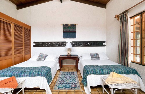 Panajachel House | Casa Monterrey - 3 Bedroom Spatious Private House