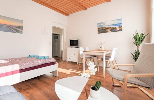 Rathmannsdorf Condo | Bad Schandau Fußläufig - Pool, Garten · R1