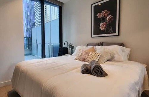 Melbourne Central Business District Apartment | A Cosmopolitan Hub in CBD Centre