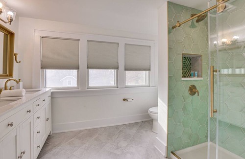Aksarben - Elmwood Park House | Pet-Friendly Omaha Vacation Rental with Deck!