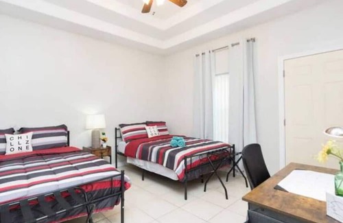 Edinburg Apartment | Perfect place to stay!