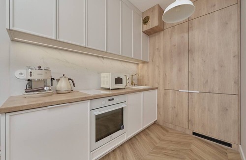 Krzyki Apartment | Krakowska Apartment by Renters Prestige