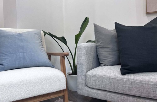 Alexandria House | 3 Bed Terrace - Prime Location, modern comforts