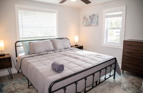Vero Beach Apartment | 3 Bedroom 732468 by Houzlet