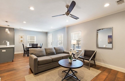 Cityplace House | Spacious & Stylish - Dallas Uptown Area!