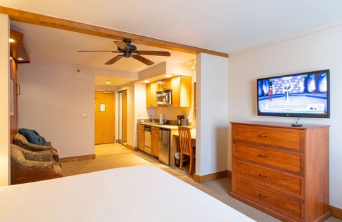 Crested Butte Condo | New Listing Rare Grand Lodge Double Studio Condo