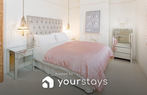 Trafford House | SPR Altrincham A Lovely Period Property Home
