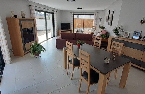 Olivet House | Maison Lumineuse et Spacieuse Très Bien Placée Pour vos Visites Touristiques