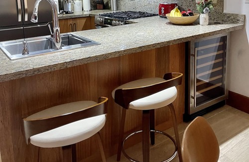 Villa Hermosa Apartment | COZY, CLEAN AND BEAUTIFULL APARTMENT.